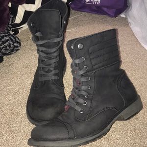 roxy black combat boots